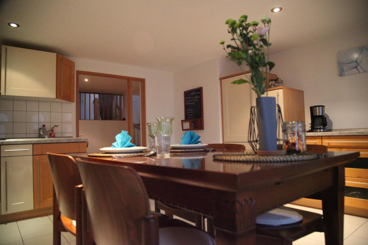 Wunderschoene Dachgeschoss - Maisonette 罗斯托克 外观 照片