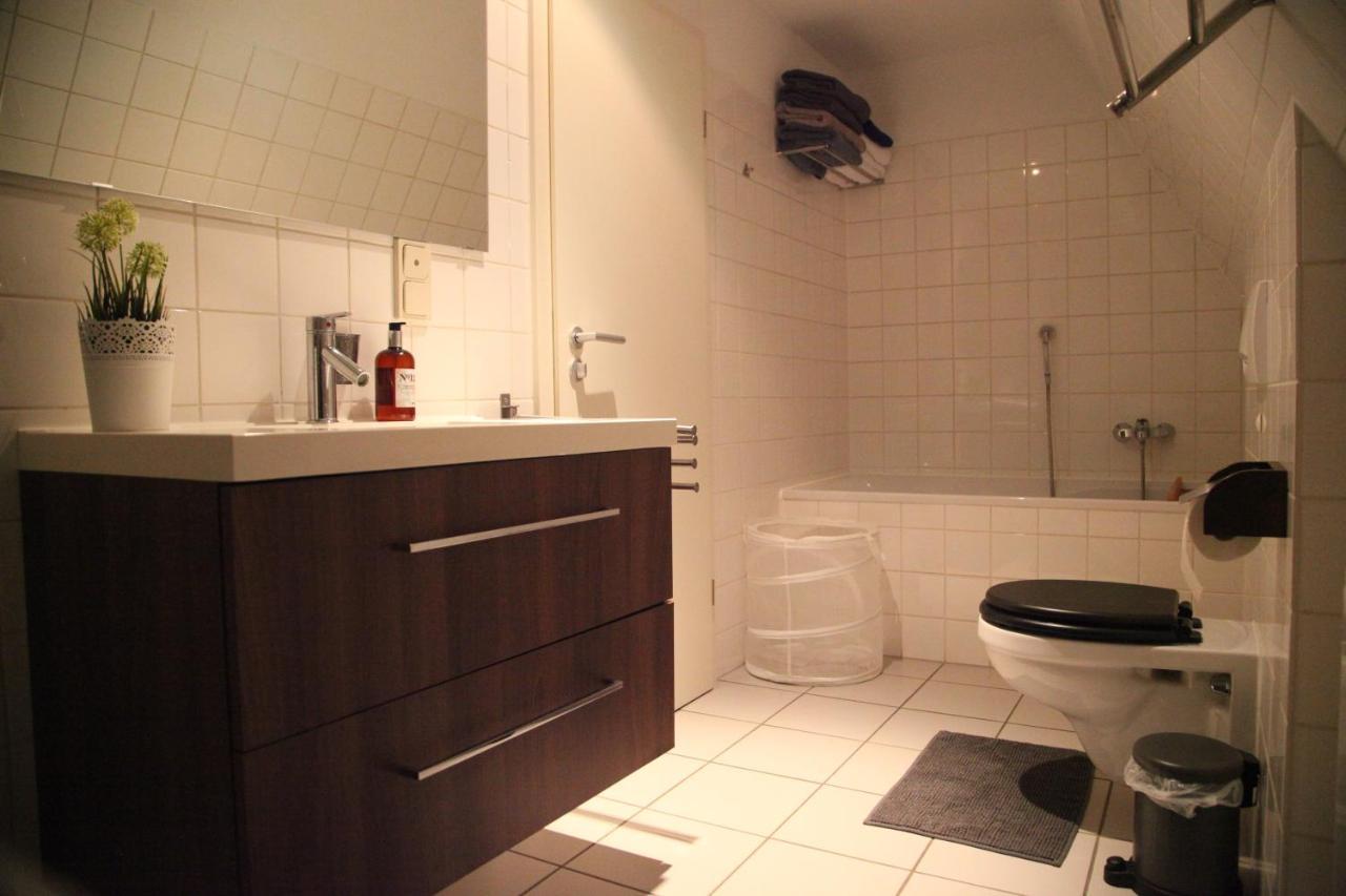 Wunderschoene Dachgeschoss - Maisonette 罗斯托克 外观 照片