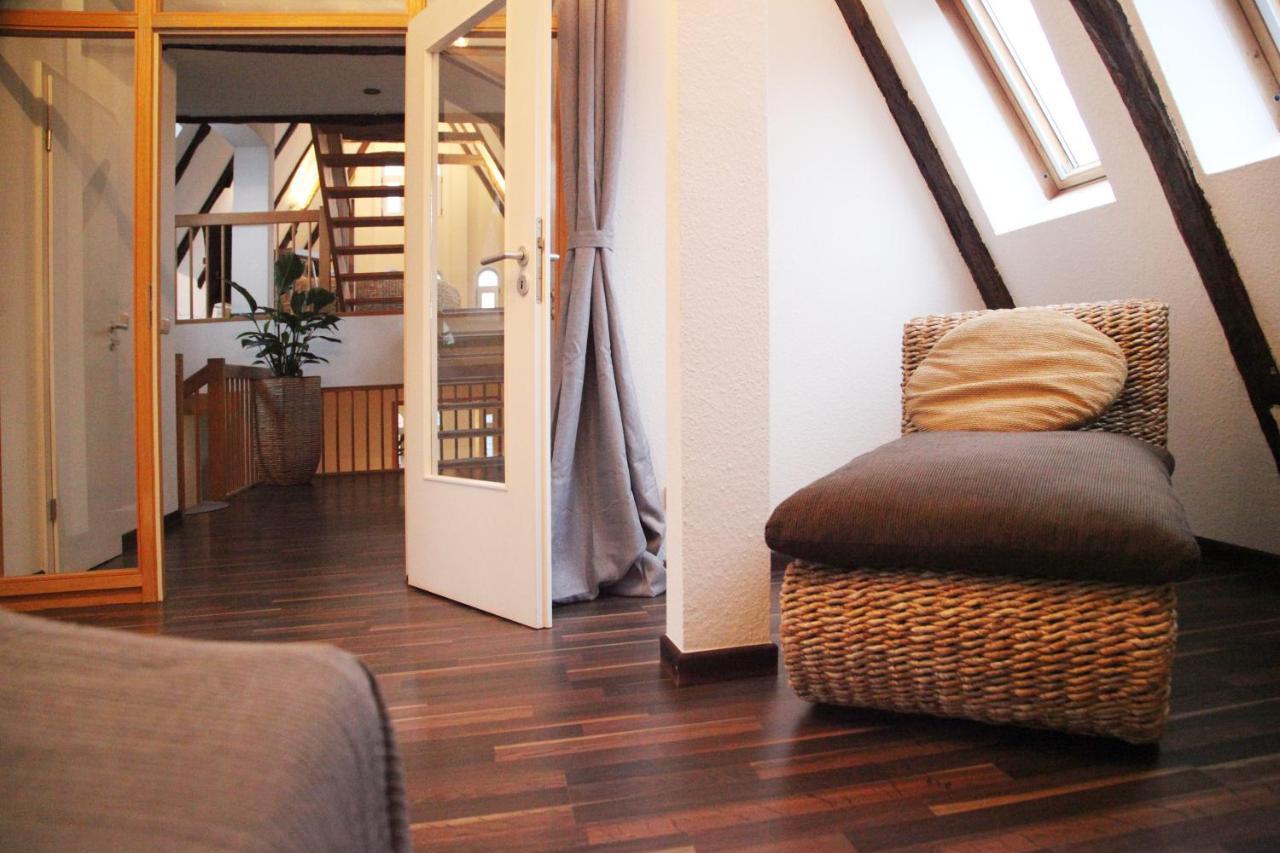 Wunderschoene Dachgeschoss - Maisonette 罗斯托克 外观 照片